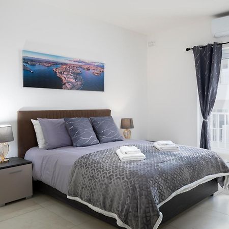 Modern & Spacious 2Br Apartment With Country Views - Close To Xemxija Bay San Pawl il-Baħar Zewnętrze zdjęcie