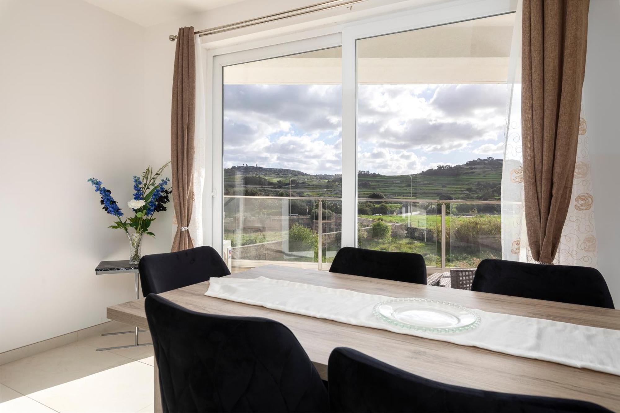 Modern & Spacious 2Br Apartment With Country Views - Close To Xemxija Bay San Pawl il-Baħar Zewnętrze zdjęcie